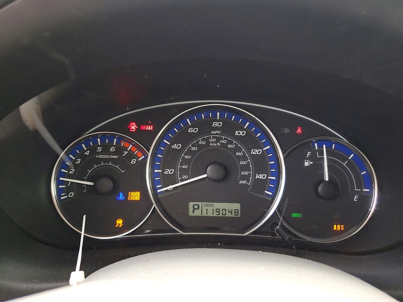 2012 Subaru Forester 2.5x Premium White vin: JF2SHADC7CH427808