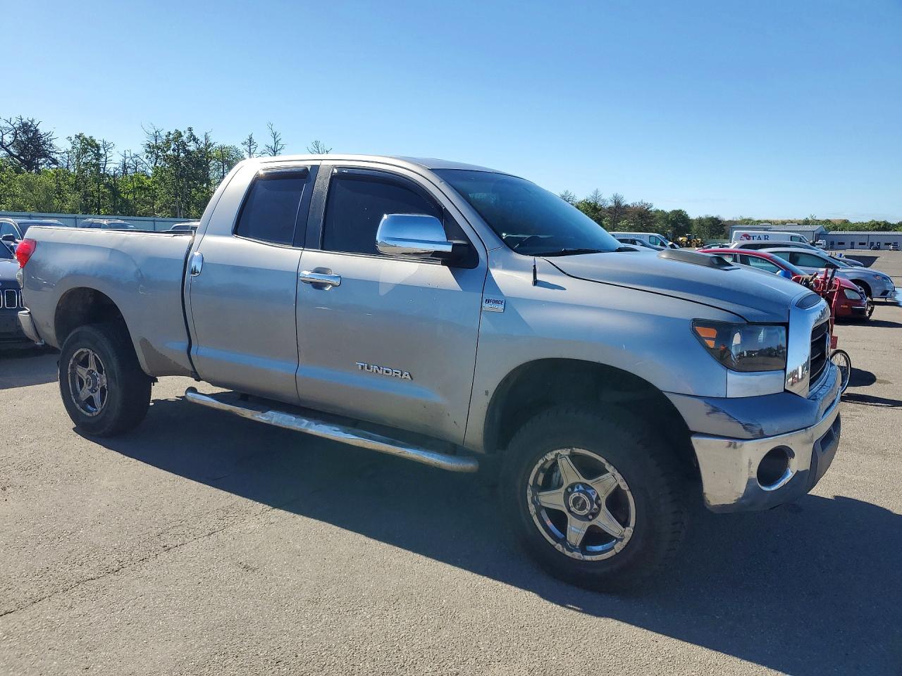 2008 Toyota Tundra Grade Silver vin: 5TBBT54138S459427