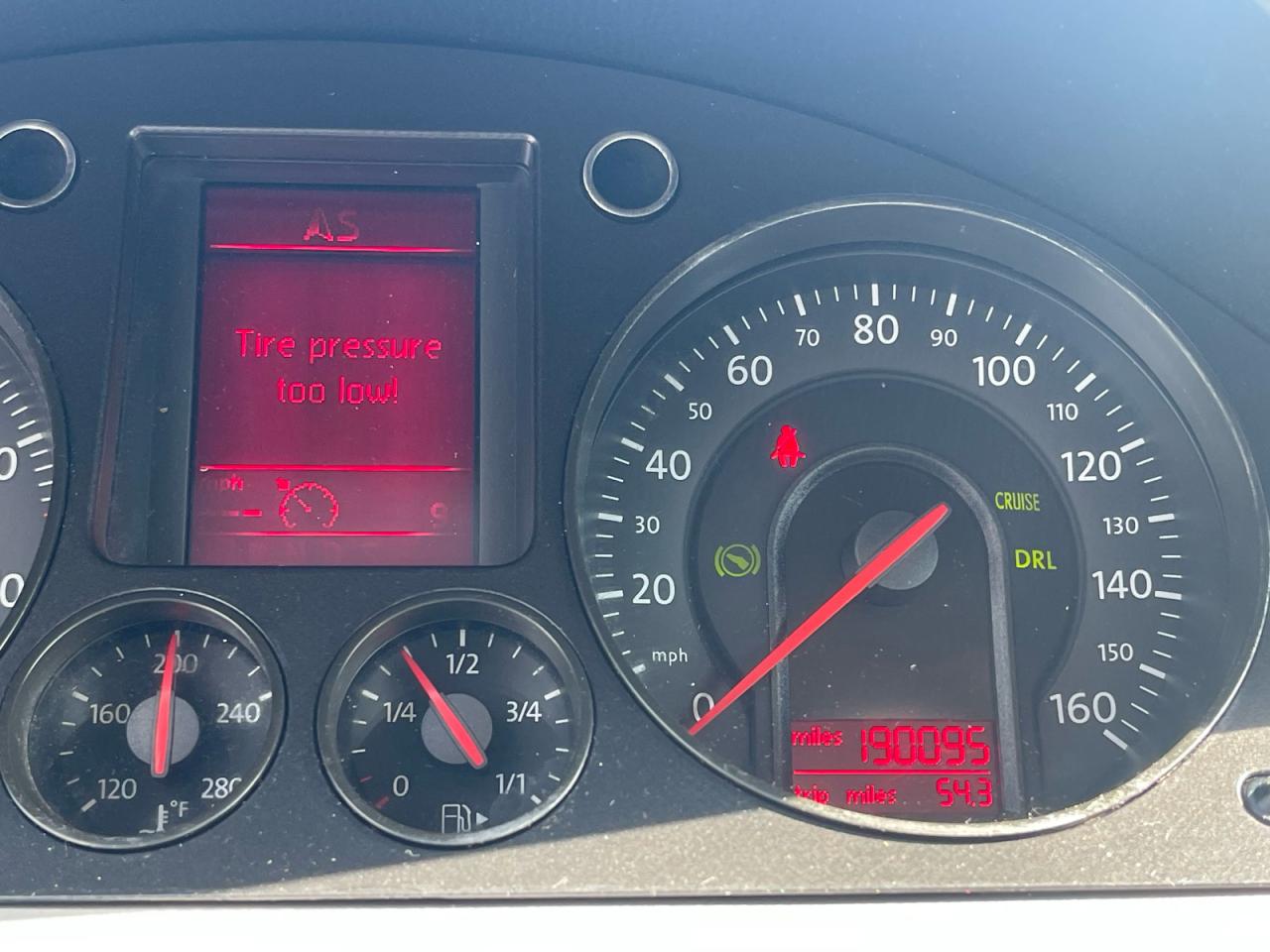 2006 Volkswagen Passat 2.0t Белый vin: WVWAK73C36P169054
