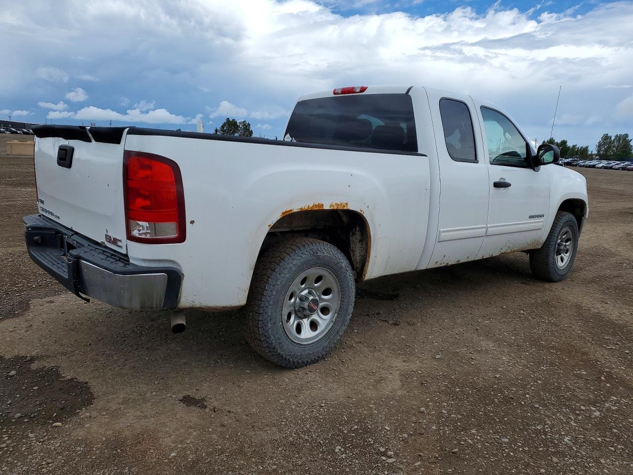 2011 Gmc Sierra K1500 Sle White vin: 1GTR2VE32BZ152149