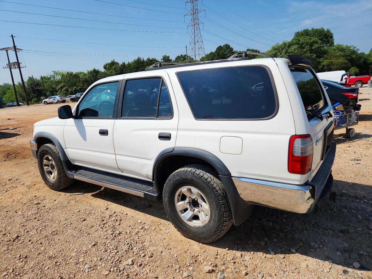 2000 Toyota 4runner Base White vin: JT3GM84RXY0065657