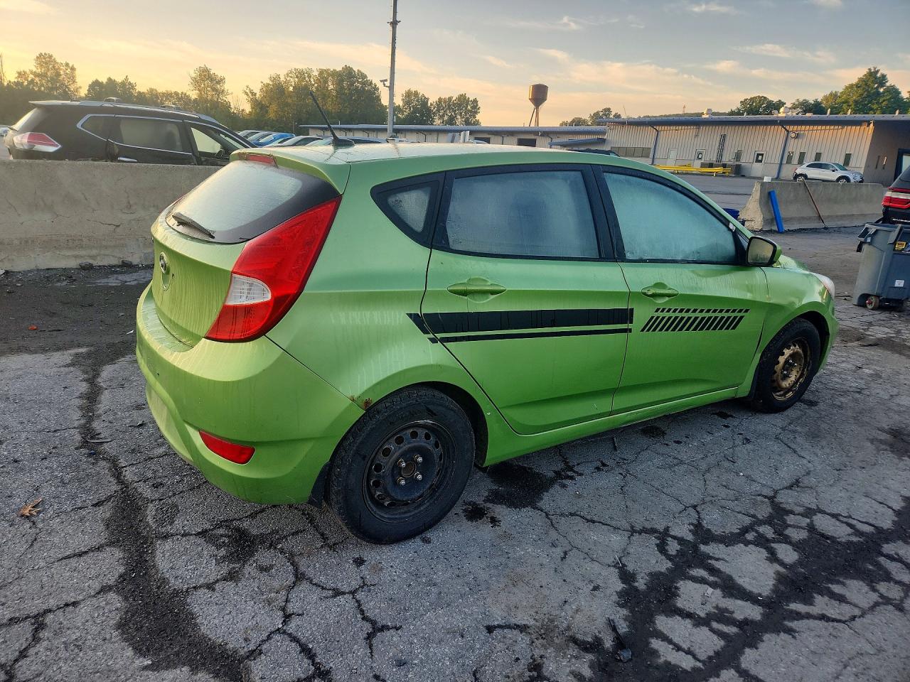 2014 Hyundai Accent Gs Green vin: KMHCT5AE7EU193495