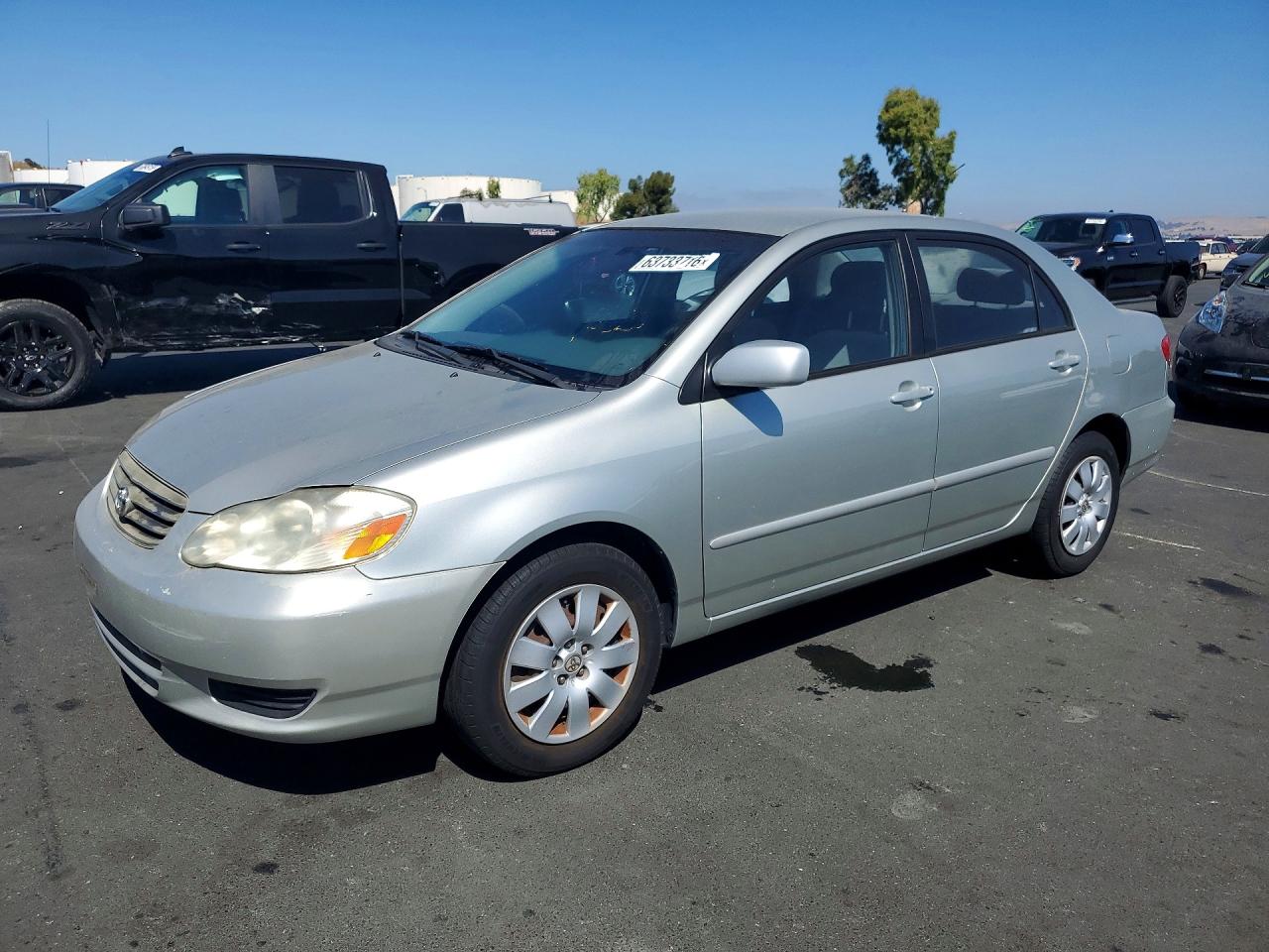 2003 Toyota Corolla Le Silver vin: JTDBR32E632012025