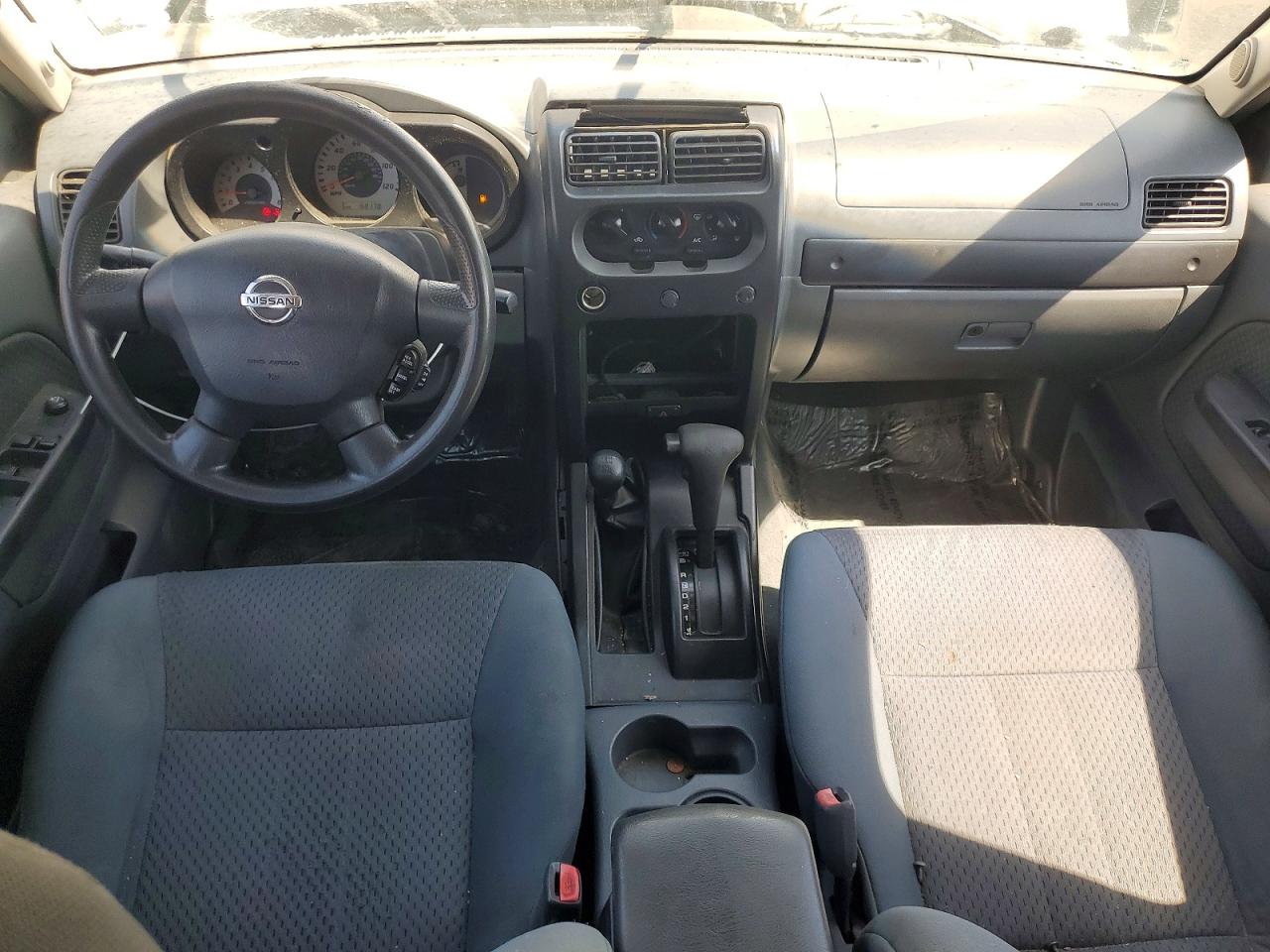 2004 Nissan Xterra Xe White vin: 5N1ED28Y54C601579