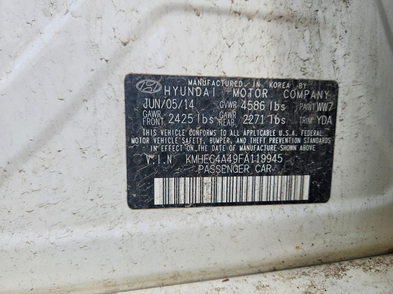 2015 Hyundai Sonata Hybrid Base White vin: KMHEC4A49FA119945