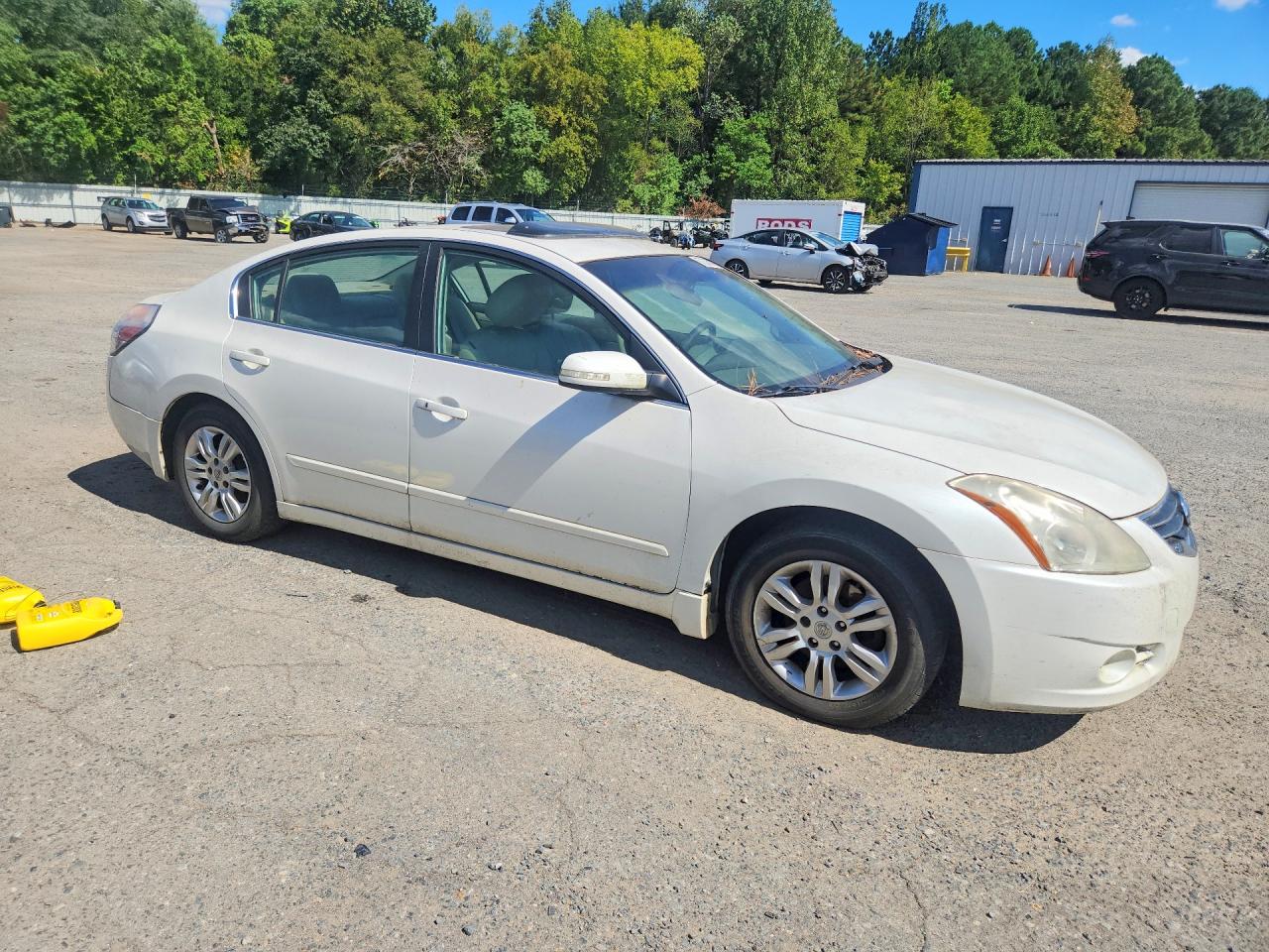2012 Nissan Altima 2.5 White vin: 1N4AL2AP9CN401059