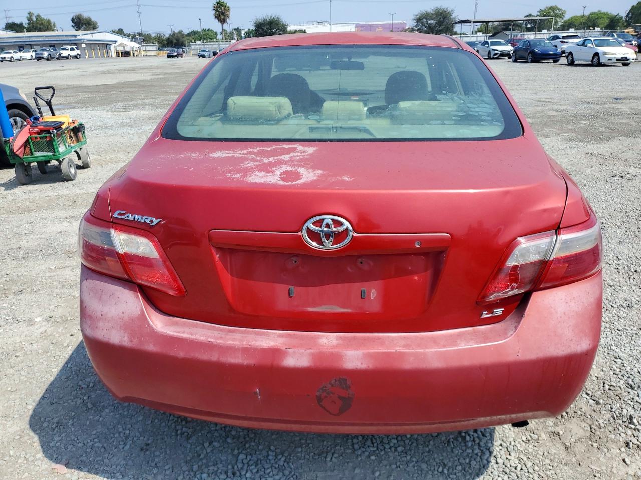 2007 Toyota Camry Le Красный vin: 4T1BE46K17U013753