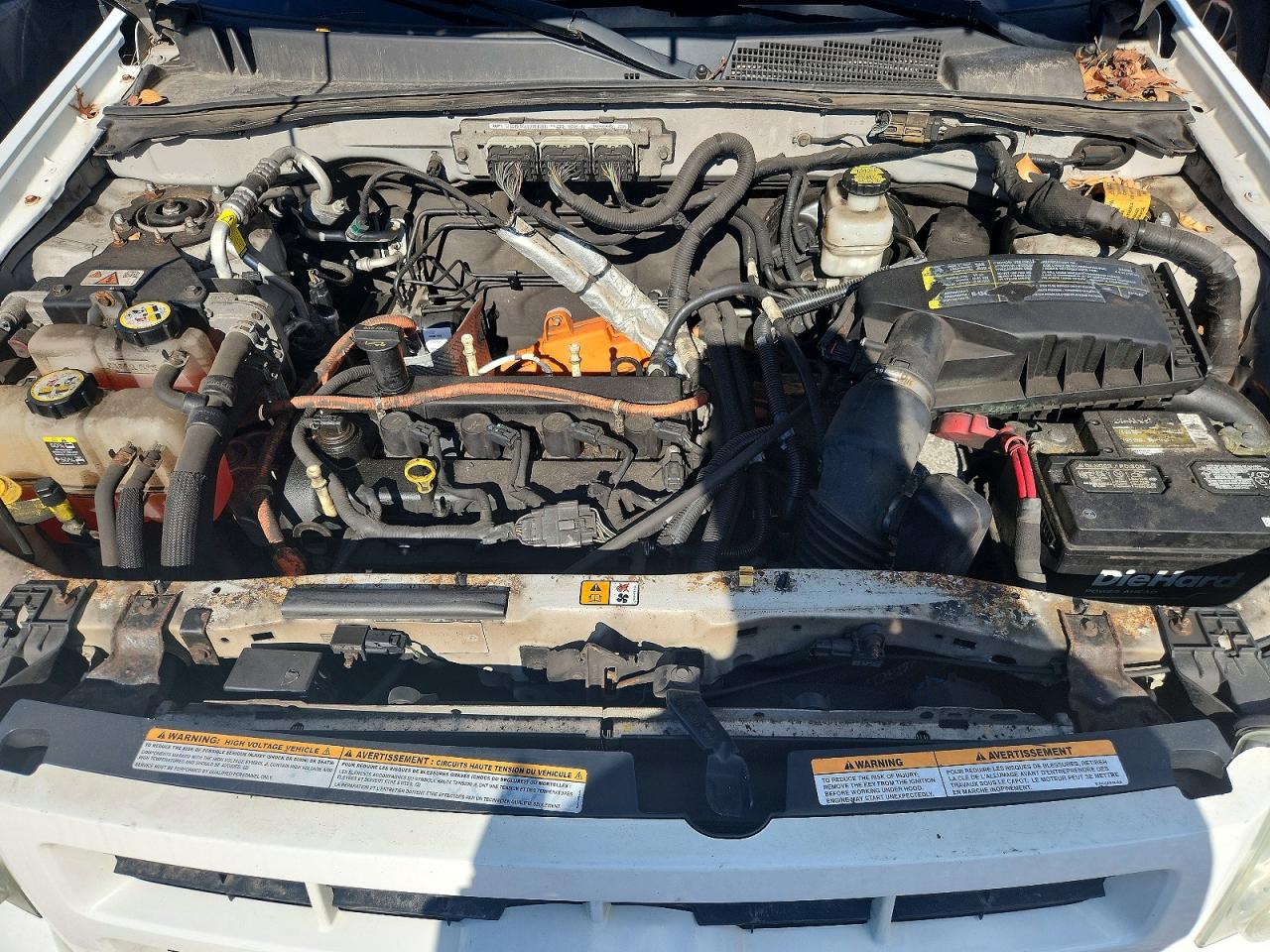 2011 Ford Escape Hybrid Белый vin: 1FMCU5K37BKB48803