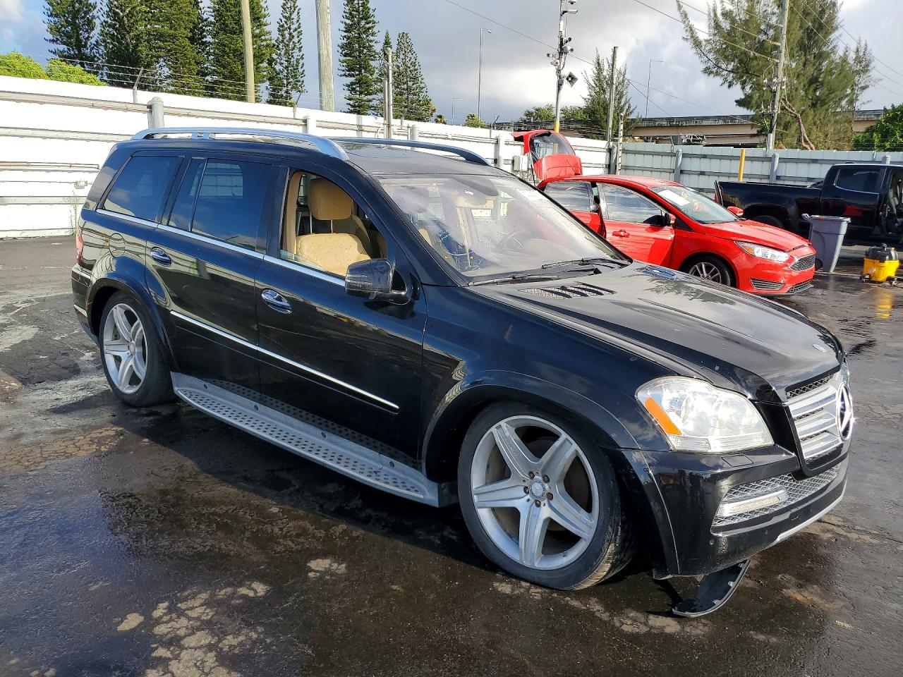 2011 Mercedes-benz Gl 550 4matic Черный vin: 4JGBF8GEXBA739411