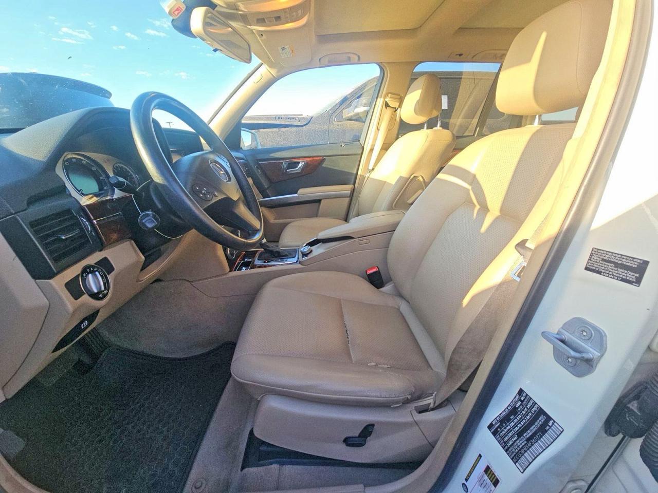 2010 Mercedes-benz Glk 350 4matic Белый vin: WDCGG8HBXAF360271