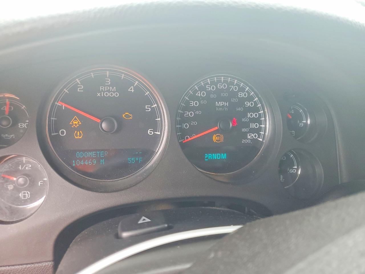 2010 Chevrolet Tahoe K1500 Lt Серебряный vin: 1GNUKBE05AR127167