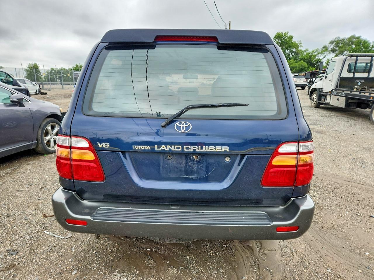2002 Toyota Land Cruiser Base Blue vin: JTEHT05J922026742