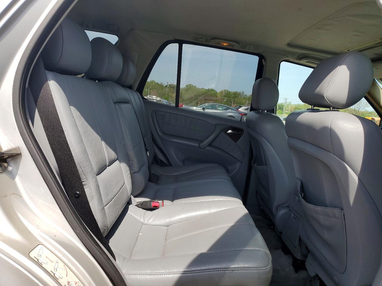 2000 Mercedes-benz Ml430 Silver vin: 4JGAB72E8YA189188