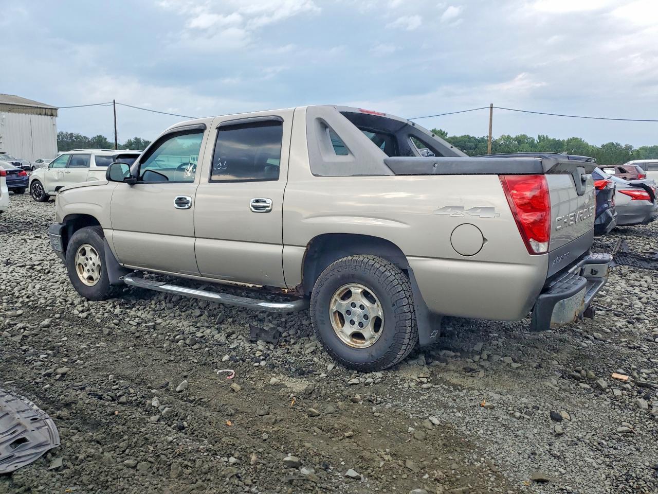 2005 Chevrolet Avalanche K1500 Silver vin: 3GNEK12Z35G215772