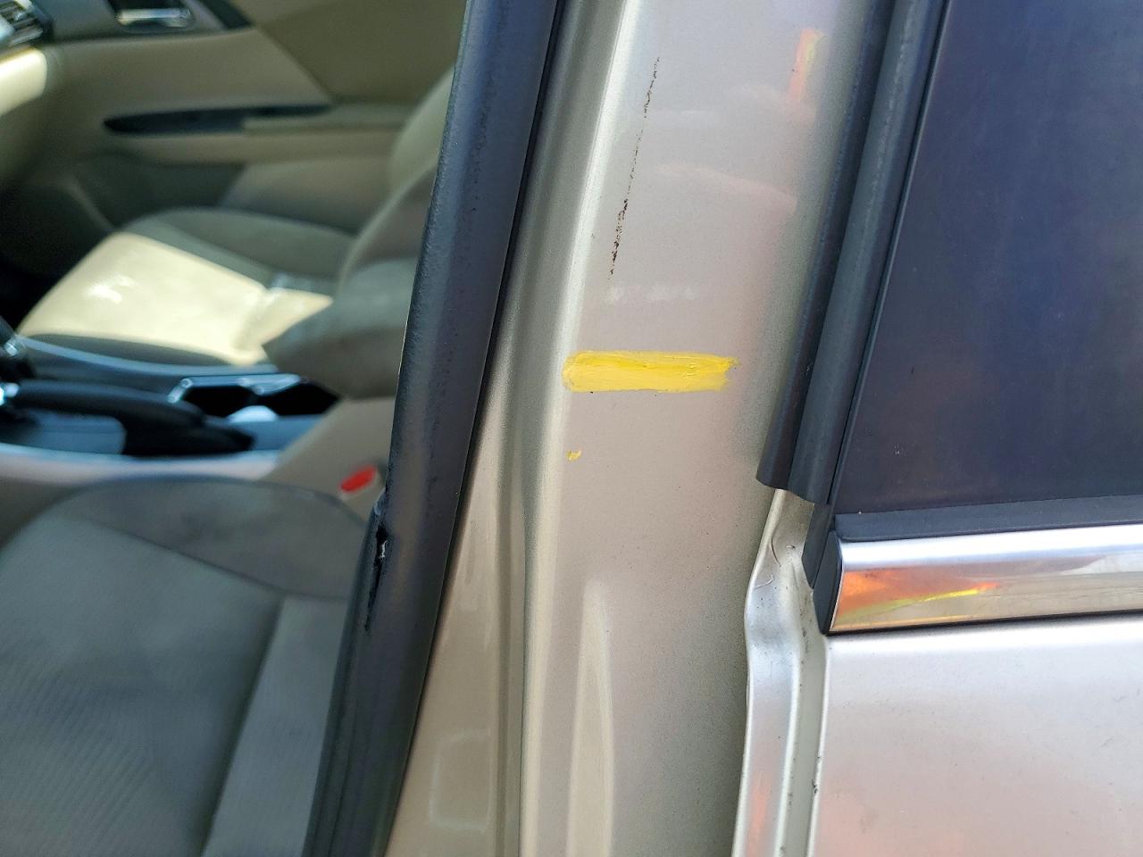 2015 Honda Accord Lx Gold vin: 1HGCR2F30FA076015