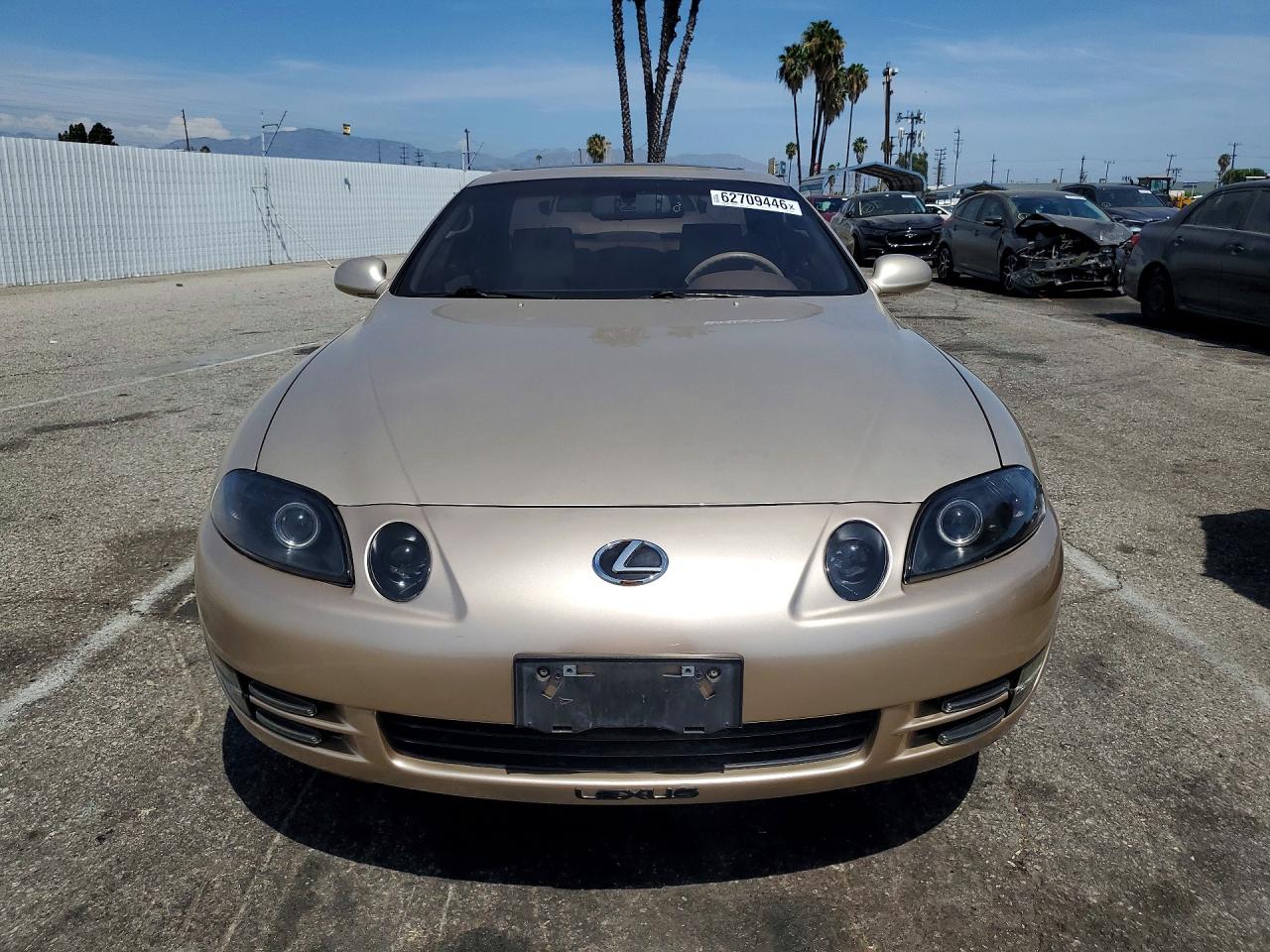 1996 Lexus Sc 300 Base Tan vin: JT8CD32ZXT0033654