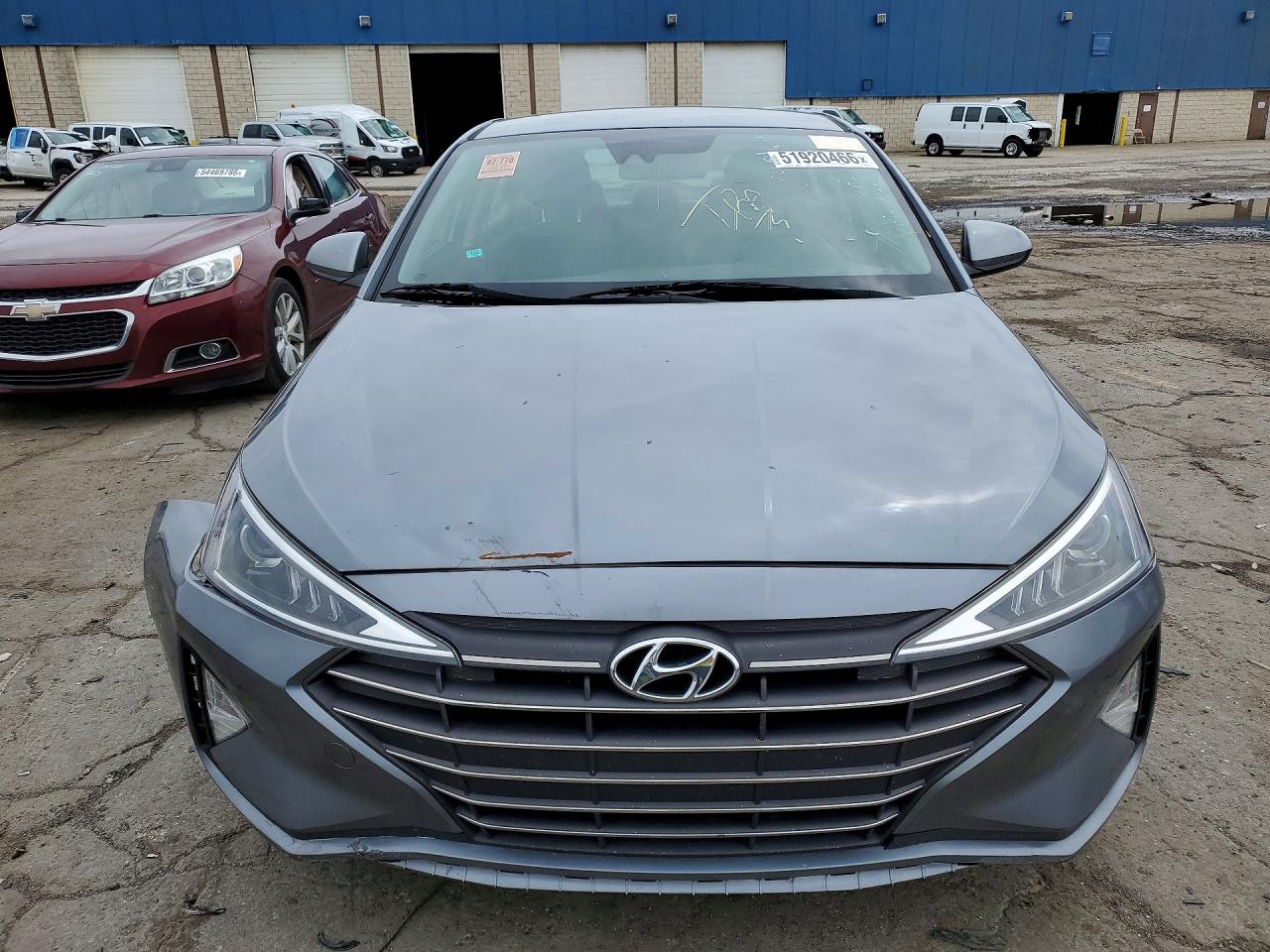2019 Hyundai Elantra Sel Gray vin: KMHD84LF1KU812903