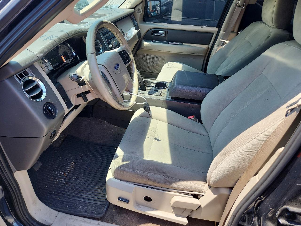 2014 Ford Expedition Xlt Black vin: 1FMJU1J55EEF25571