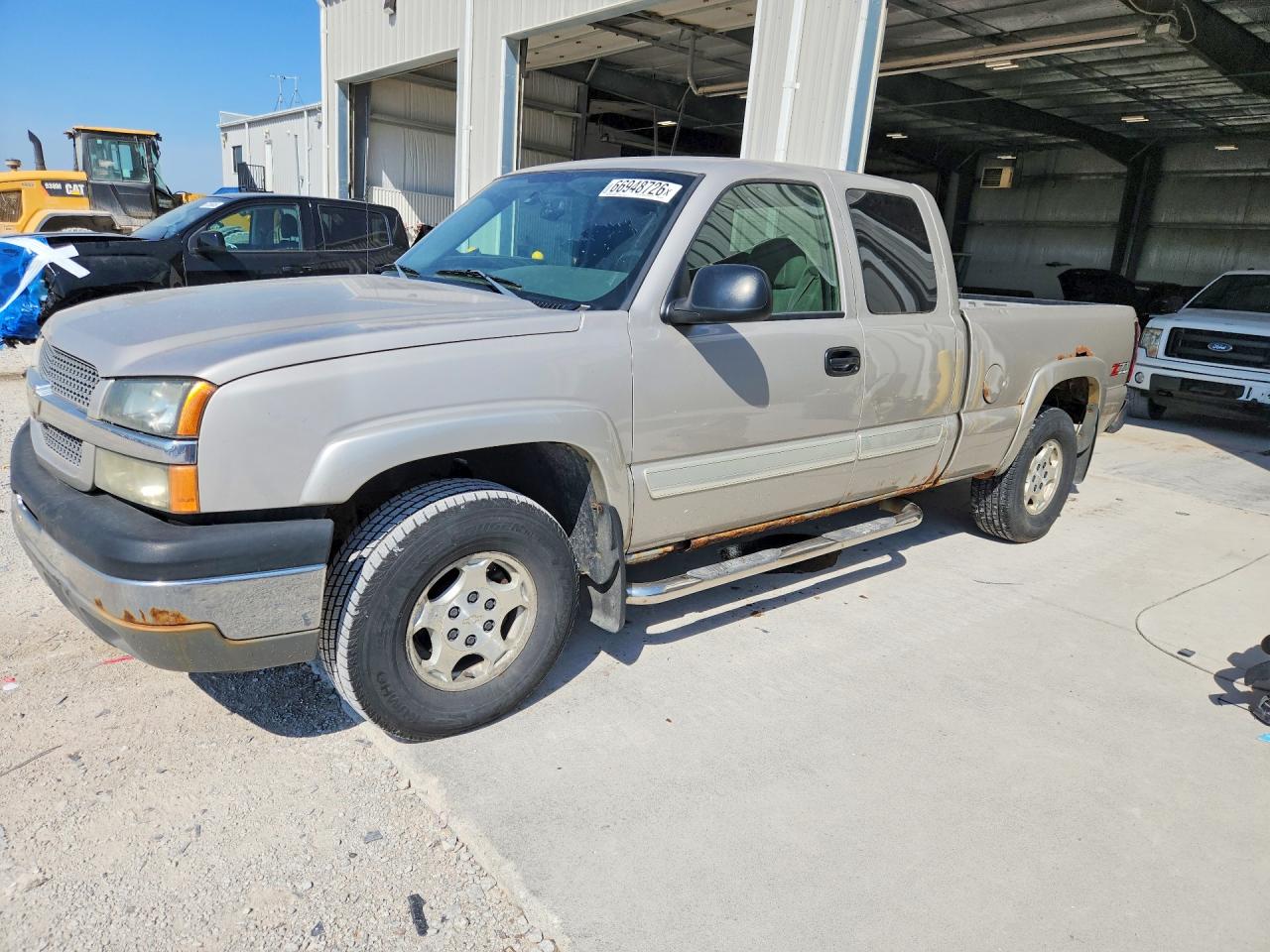 2004 Chevrolet Silverado K1500 Silver vin: 1GCEK19T74E207805