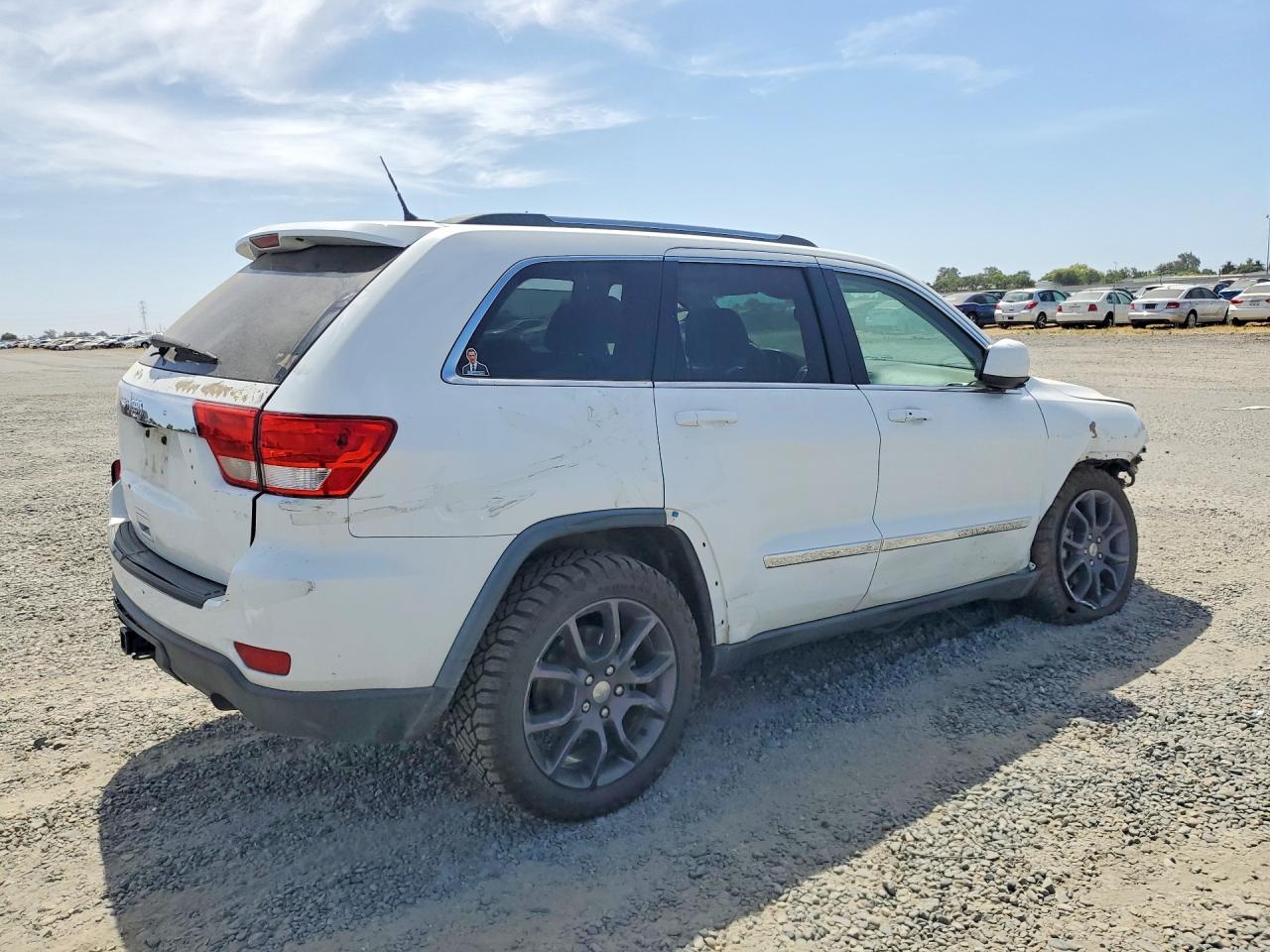 2013 Jeep Grand Cherokee Laredo White vin: 1C4RJFAG2DC646230