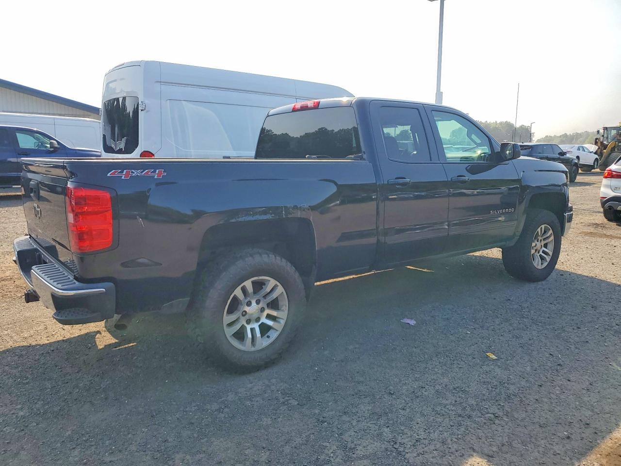 2015 Chevrolet Silverado K1500 Lt Черный vin: 1GCVKREC7FZ321187