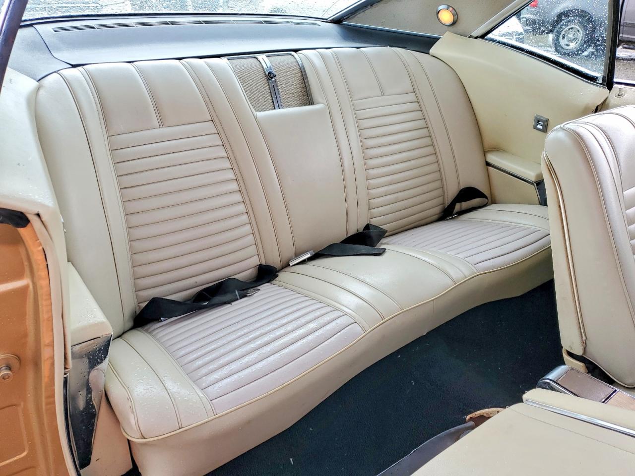 1966 Buick Rivera Gold vin: 494876H914807