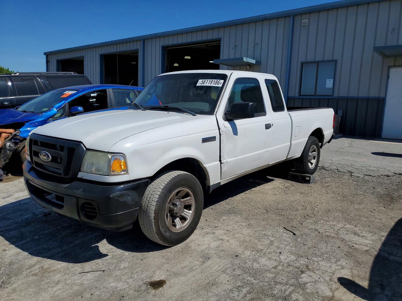 2011 Ford Ranger Super Cab White vin: 1FTKR1ED3BPA58792