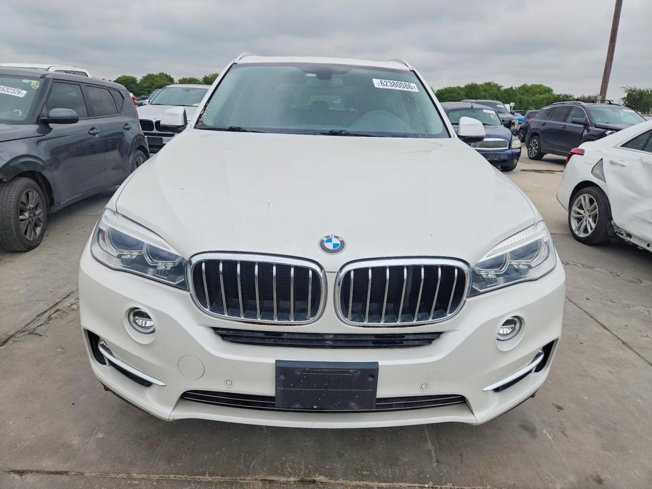 2015 Bmw X5 Xdrive35i Белый vin: 5UXKR0C5XF0P11458