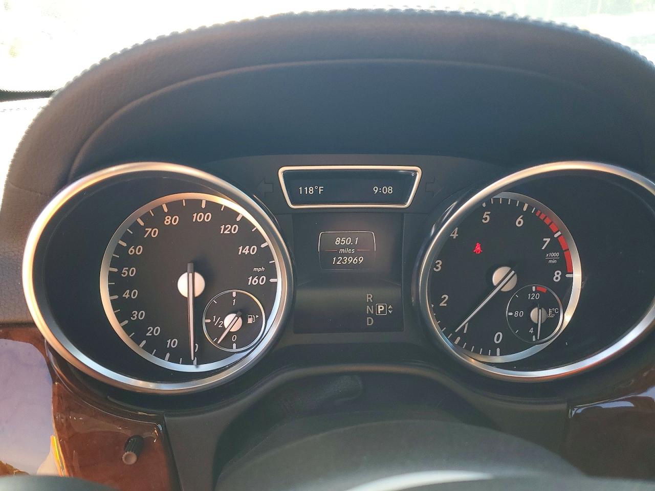 2014 Mercedes-benz Ml 550 4matic Black vin: 4JGDA7DB4EA308109