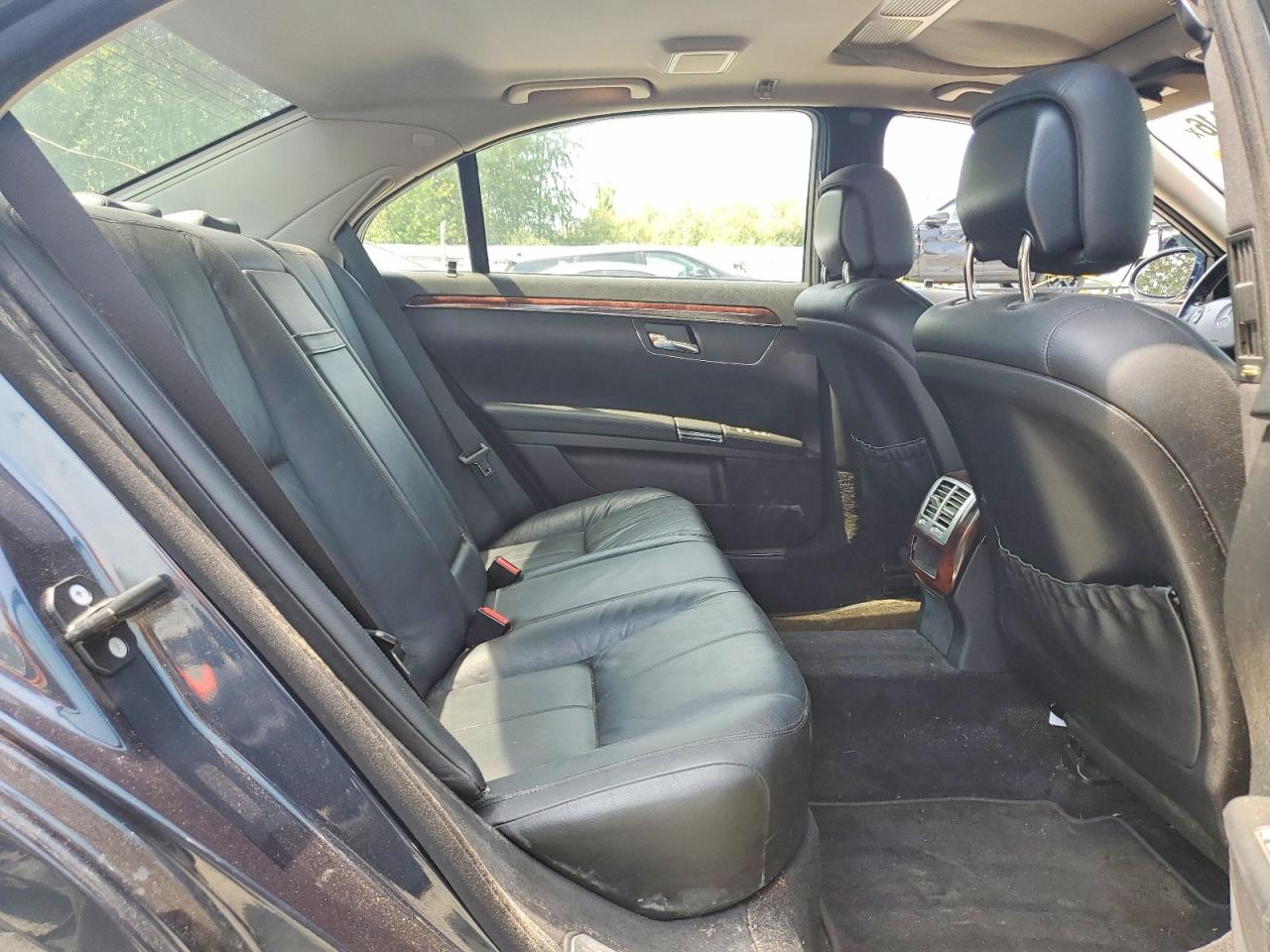 2007 Mercedes-benz S 550 Blue vin: WDDNG71X07A140856