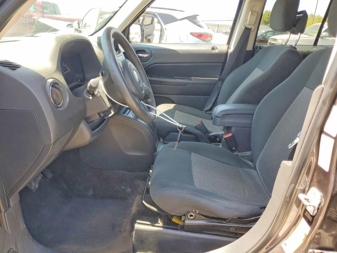 2014 Jeep Patriot Sport Gray vin: 1C4NJPBA5ED812444