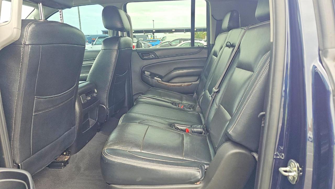 2020 Chevrolet Suburban C1500 Ls Черный vin: 1GNSCGKC3LR193672