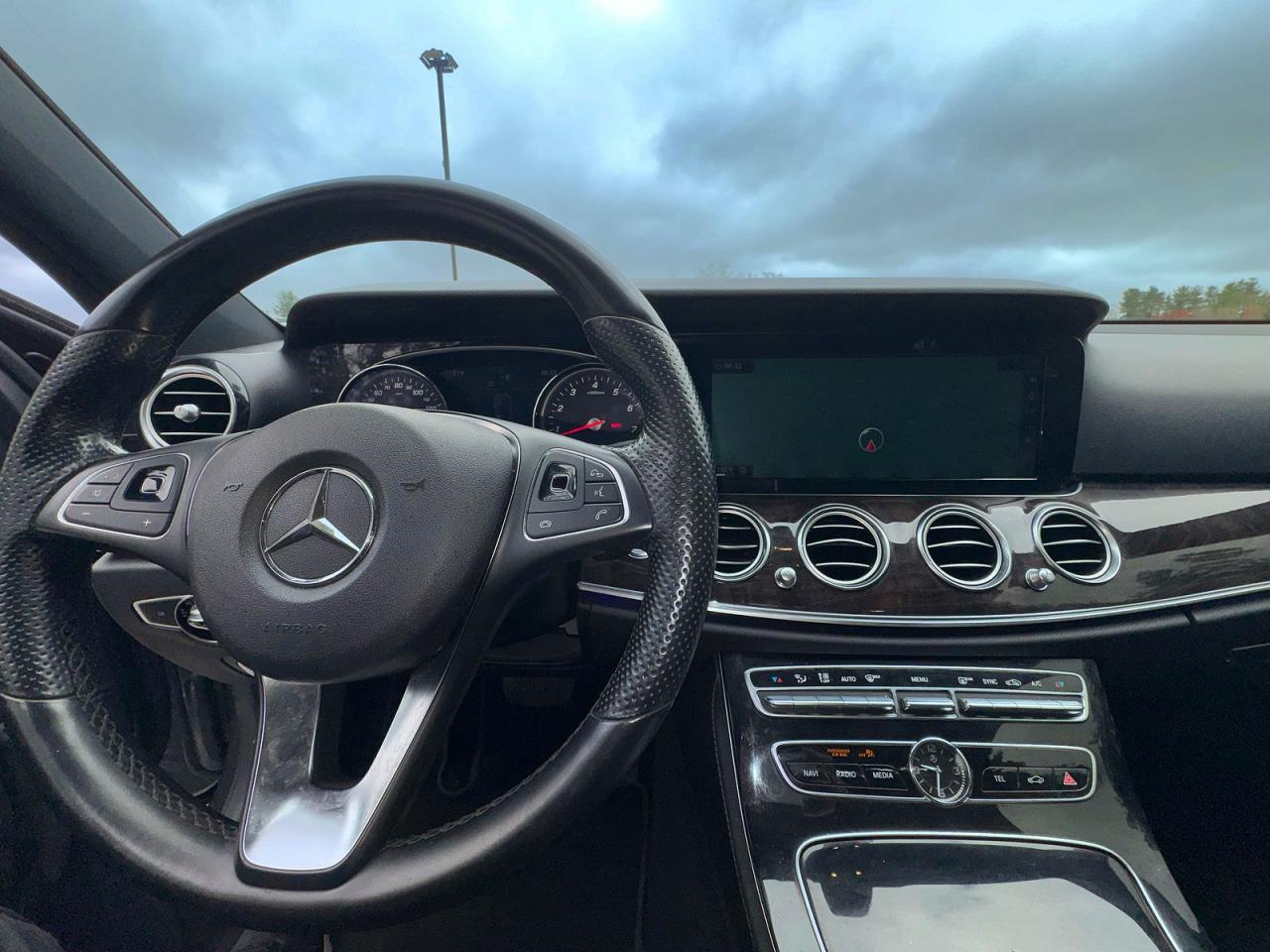 2017 Mercedes-benz E 300 4matic Gray vin: WDDZF4KBXHA066742