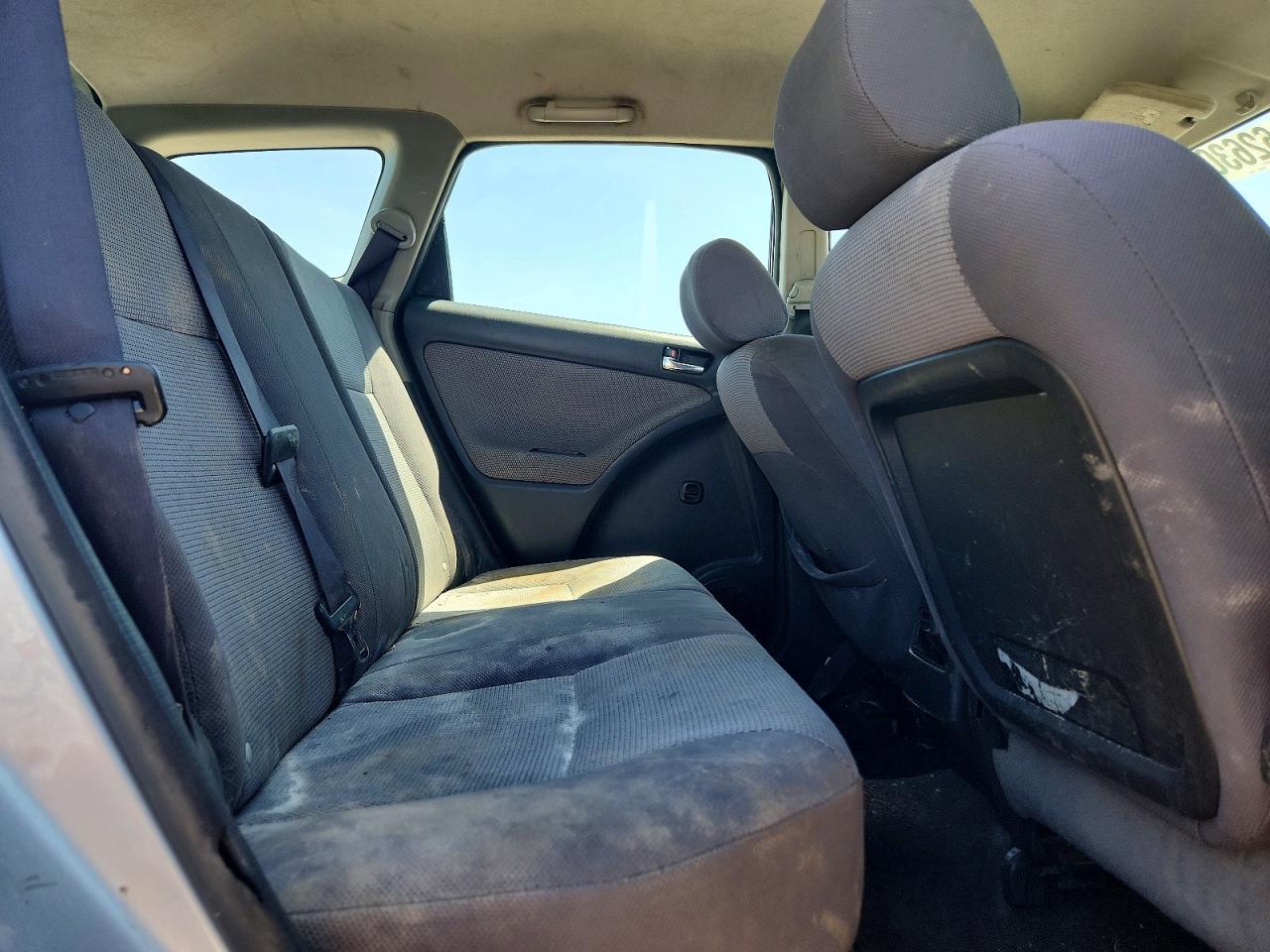 2005 Toyota Matrix Xr Gray vin: 2T1KR32E75C477692