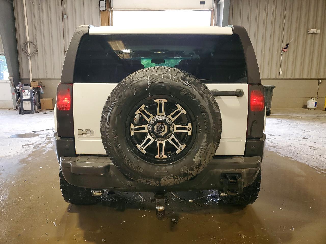 2006 Hummer H3 White vin: 5GTDN136068306921