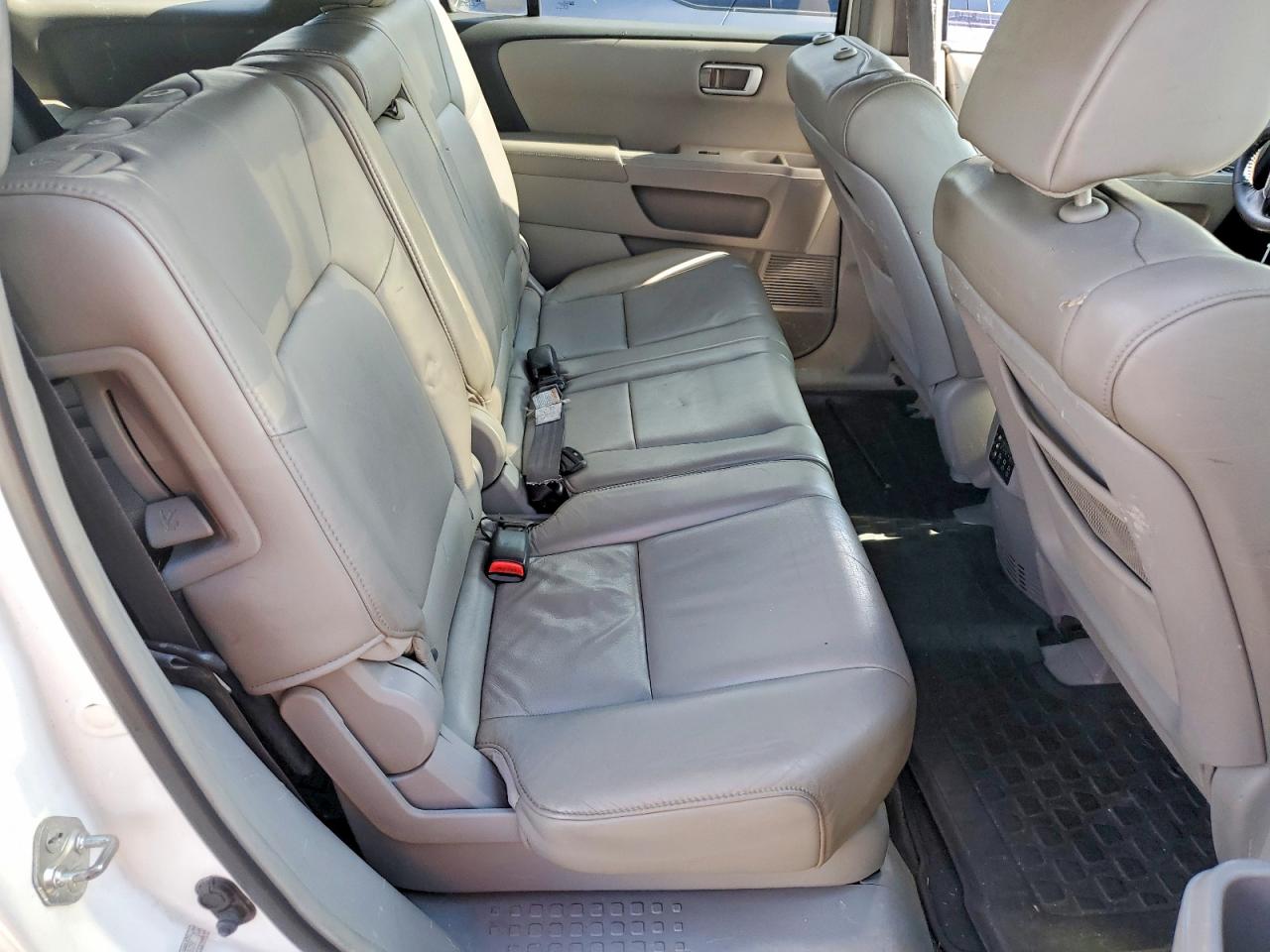 2009 Honda Pilot Exl White vin: 5FNYF48619B012609