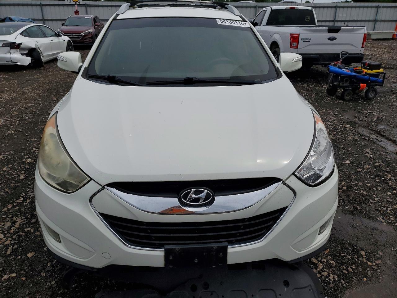 2012 Hyundai Tucson Limited Белый vin: KM8JUCAC0CU405268
