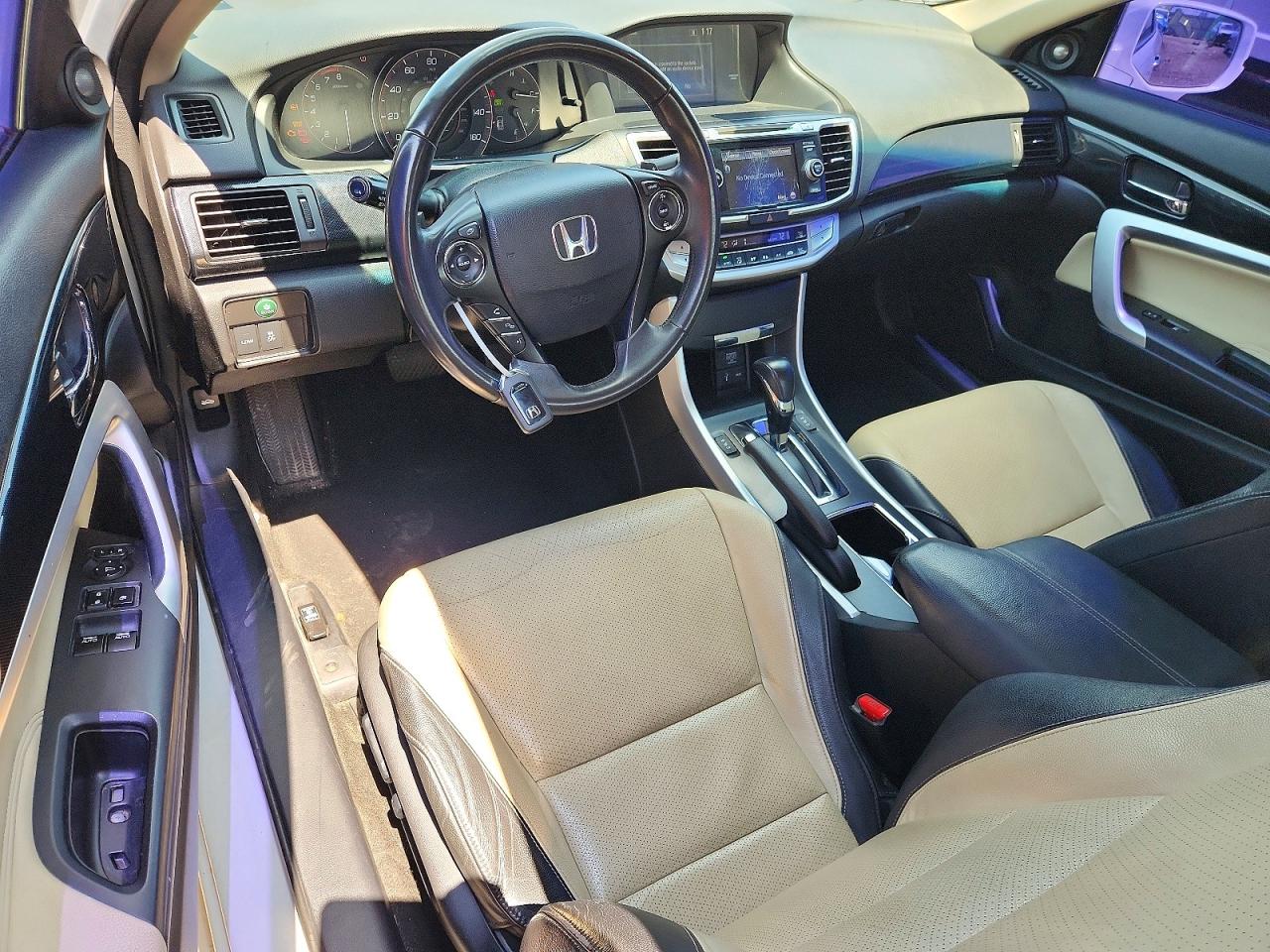2013 Honda Accord Exl White vin: 1HGCT1B85DA006262