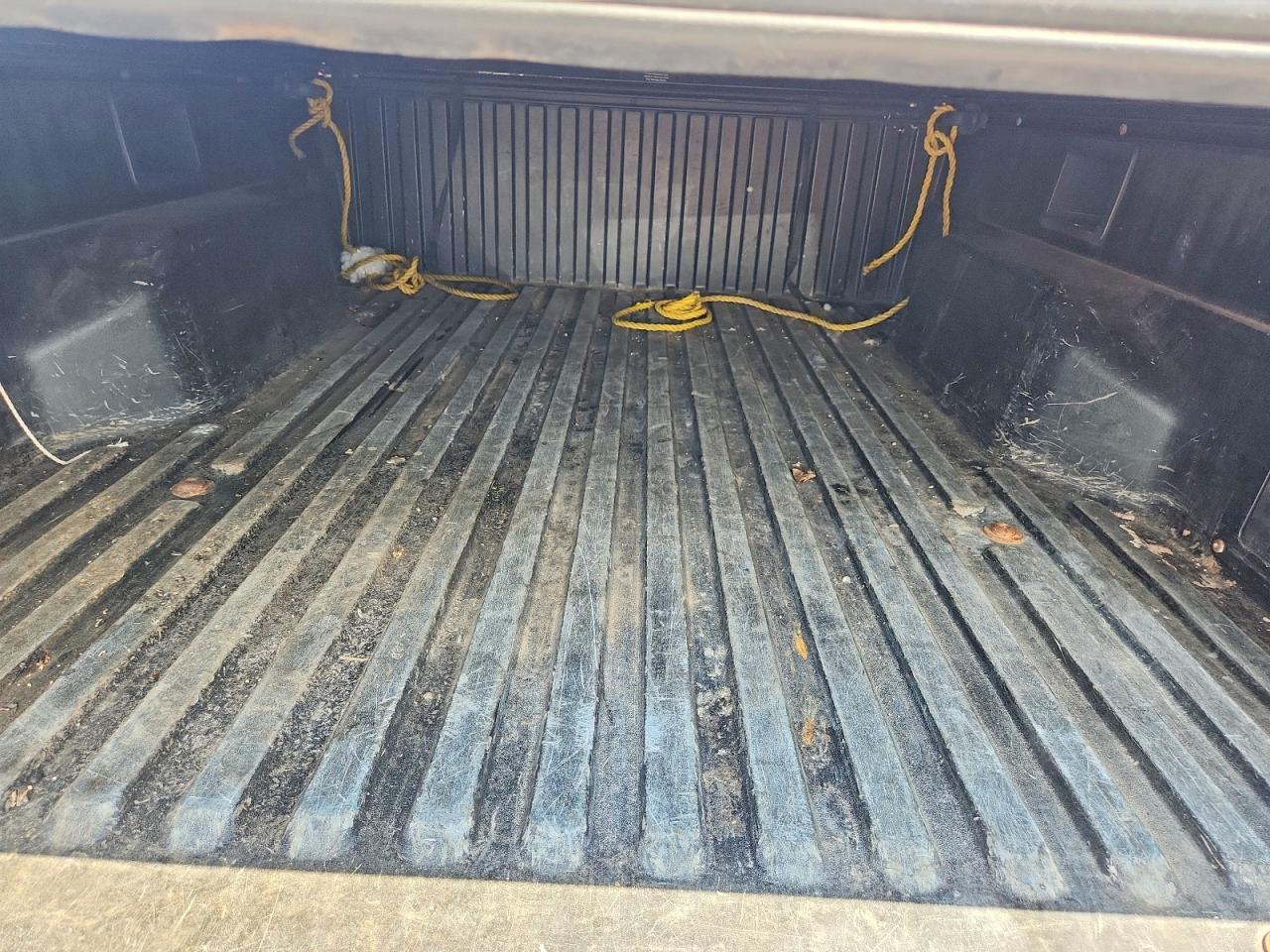 2008 Toyota Tacoma Base Red vin: 5TENX22N38Z533722