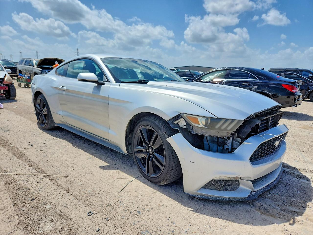 2015 Ford Mustang Silver vin: 1FA6P8TH8F5301249