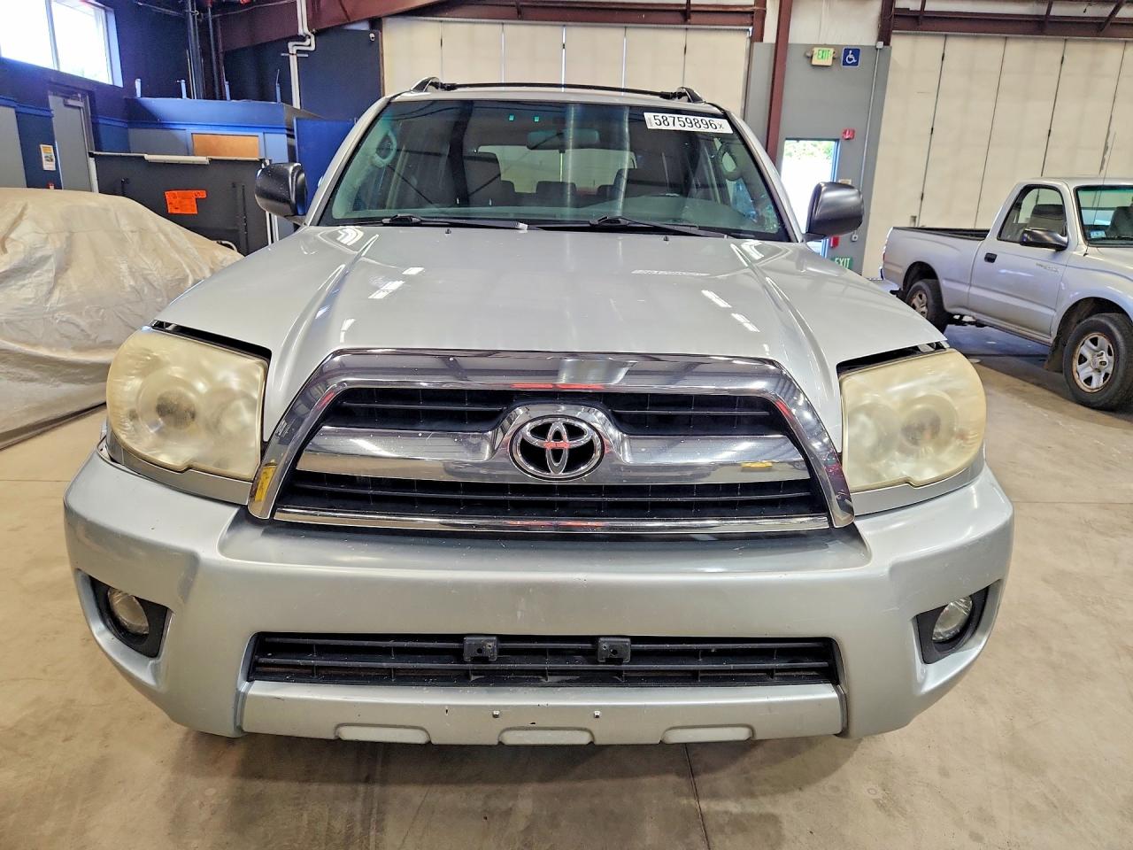 2007 Toyota 4runner Sr5 Silver vin: JTEBU14RX70125587