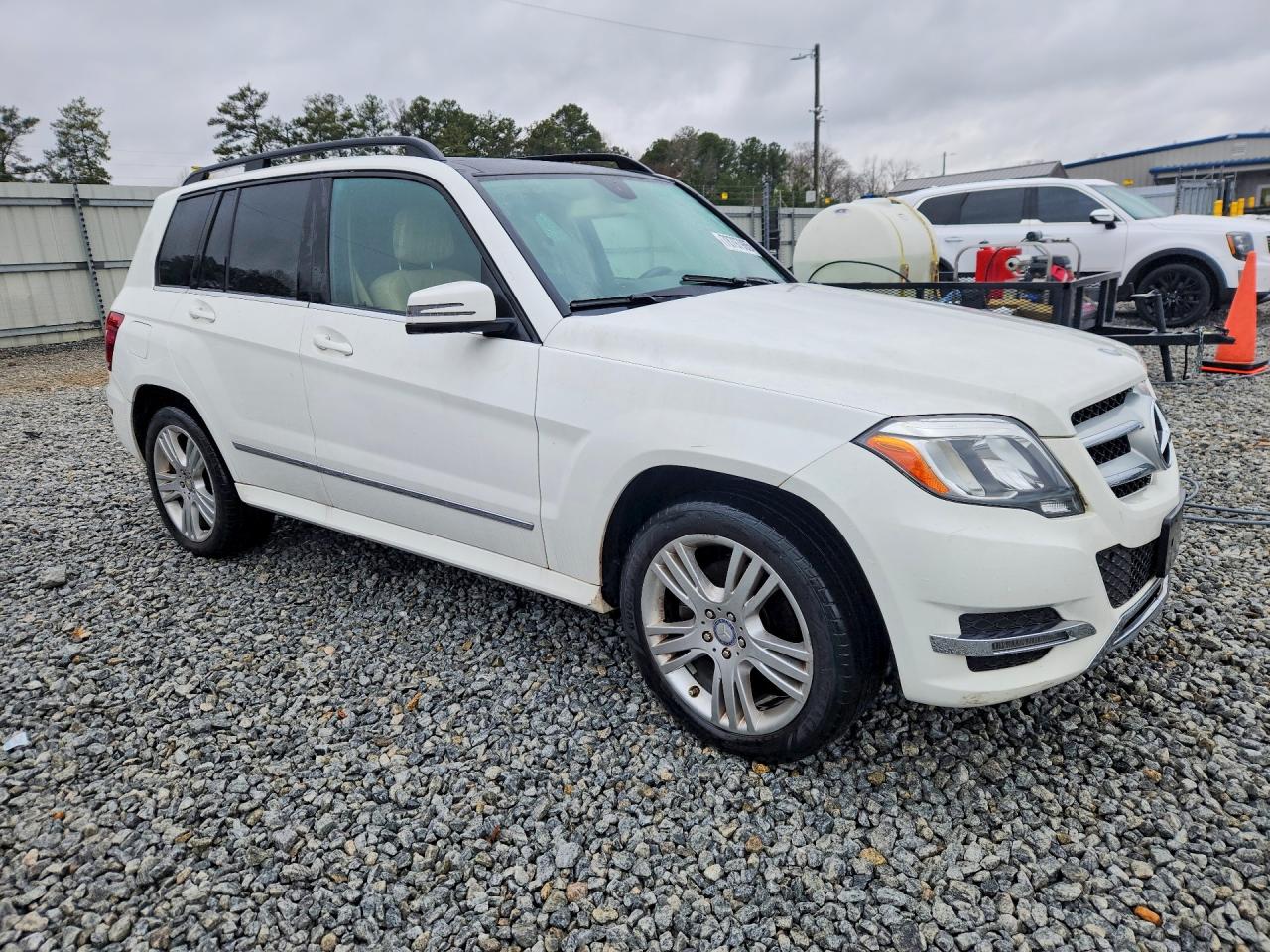 2015 Mercedes-benz Glk 350 4matic White vin: WDCGG8JB0FG352773