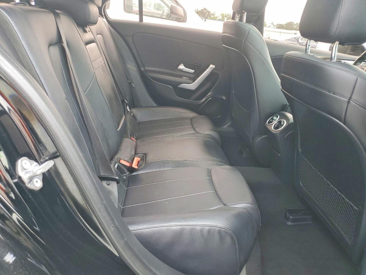 2019 Mercedes-benz A 220 4matic Черный vin: WDD3G4FB0KW026905