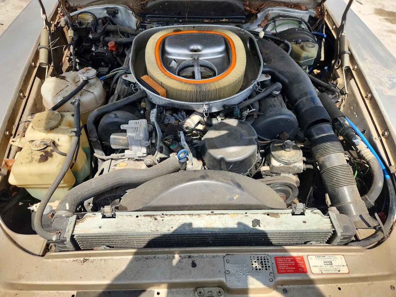 1987 Mercedes-benz 560 Sl Gold vin: WDBBA48D0HA068906