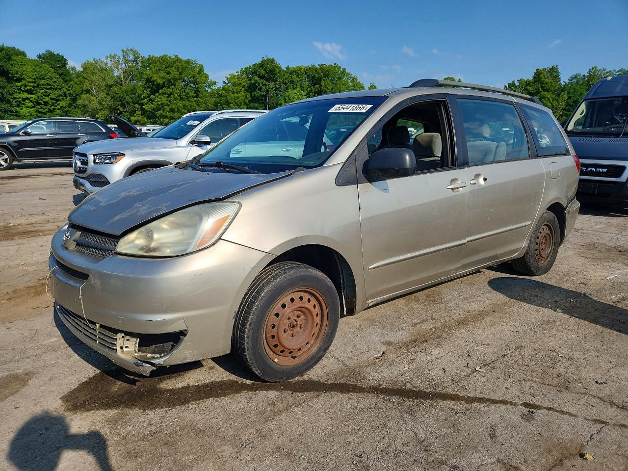 2005 Toyota Sienna Ce 7 Passenger Silver vin: 5TDZA23C25S375978