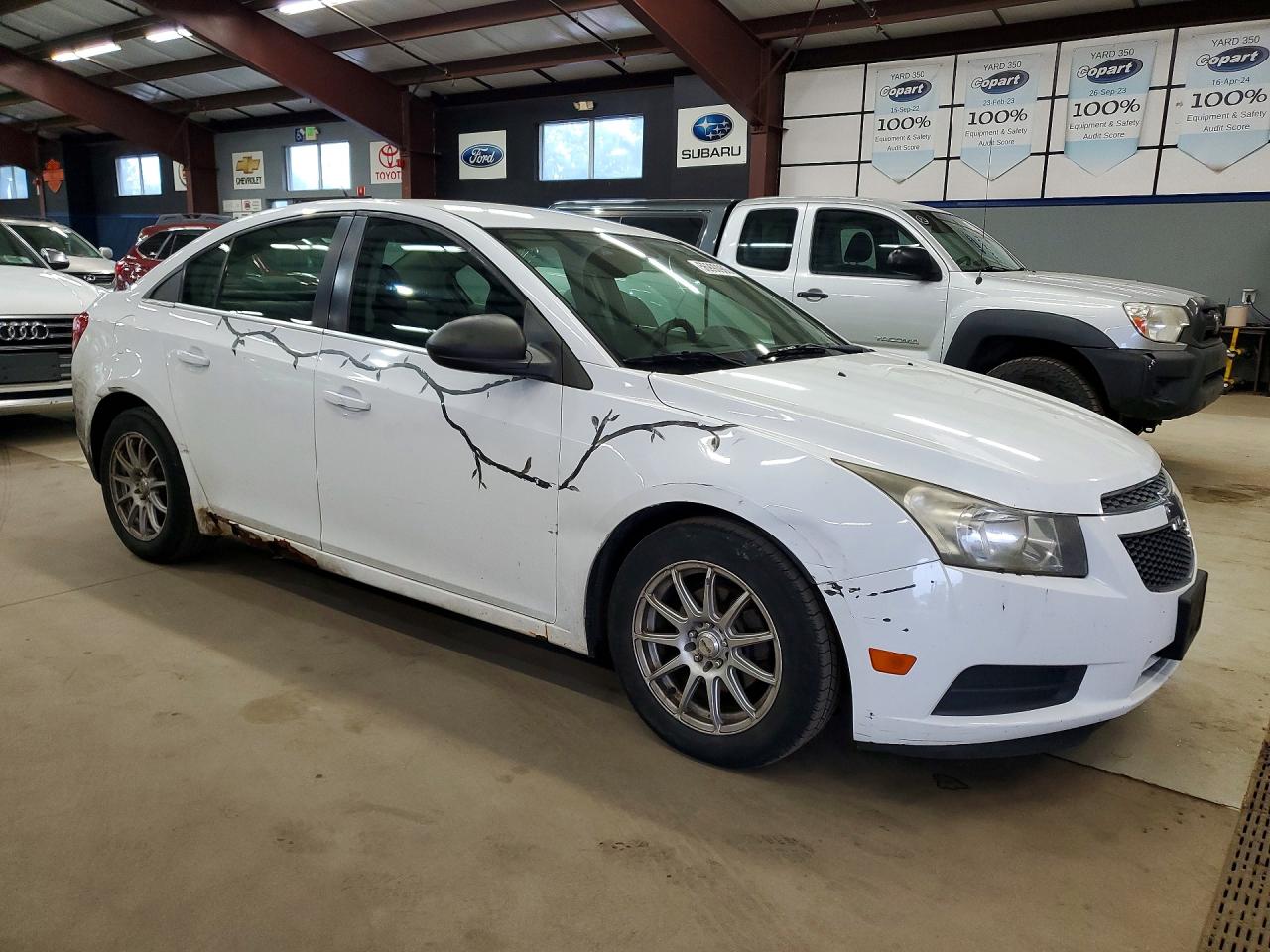 2012 Chevrolet Cruze Ls Белый vin: 1G1PC5SH8C7383163