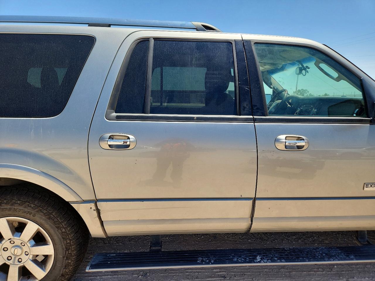 2008 Ford Expedition El Limited Silver vin: 1FMFK19548LA43772