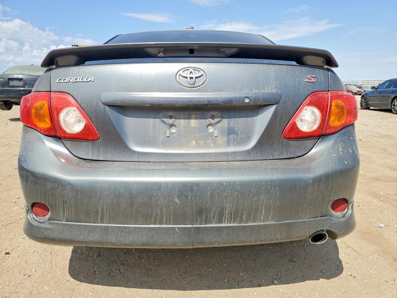 2010 Toyota Corolla S Синий vin: 2T1BU4EE6AC515164