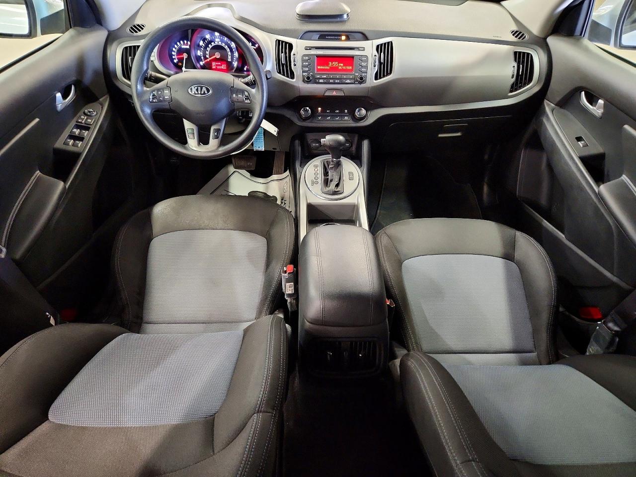 2016 Kia Sportage Lx Silver vin: KNDPBCAC8G7832304
