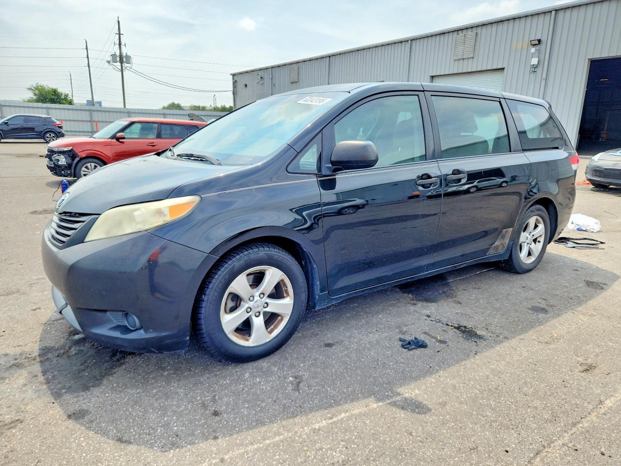 2011 Toyota Sienna Base 7-passenger Charcoal vin: 5TDZK3DC0BS101045